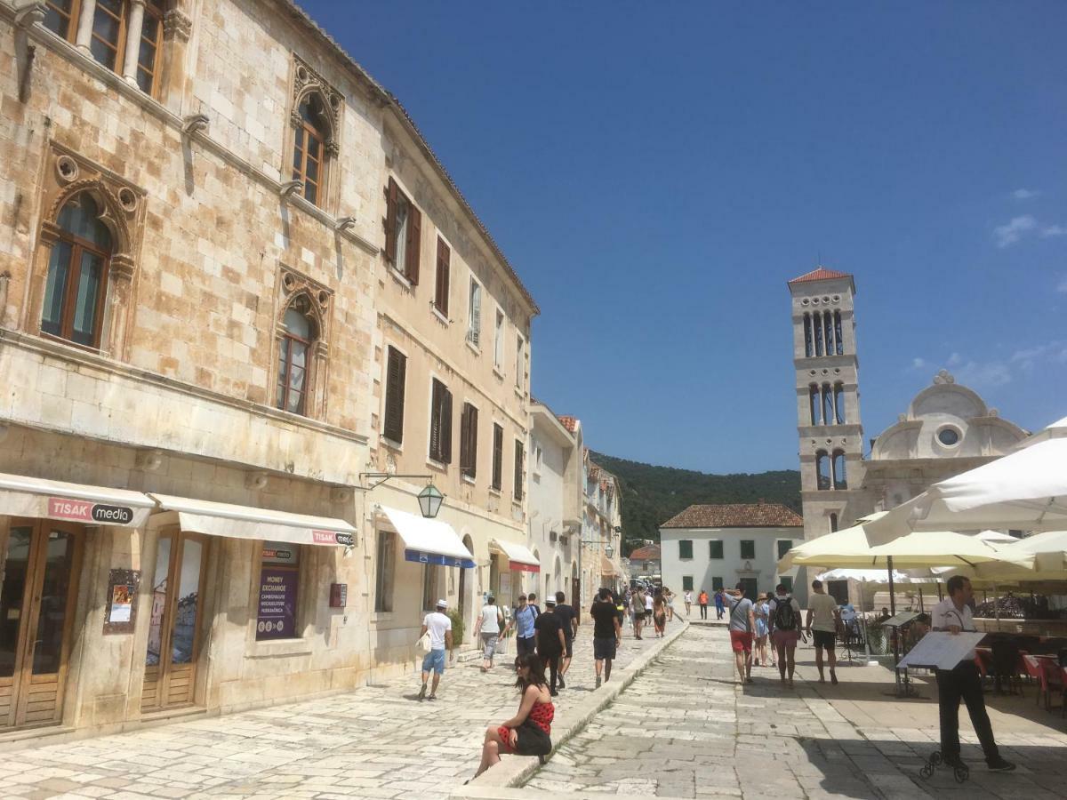 חוואר Hvar Piazza Apartment מראה חיצוני תמונה