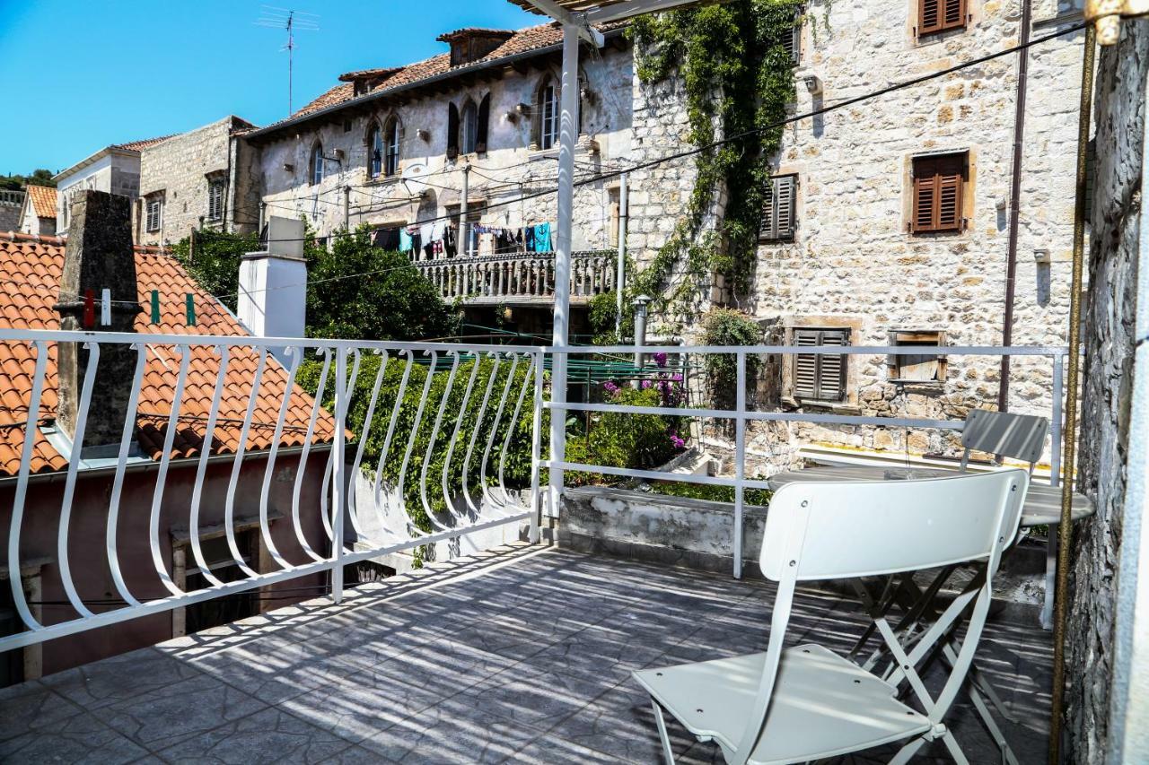 חוואר Hvar Piazza Apartment מראה חיצוני תמונה